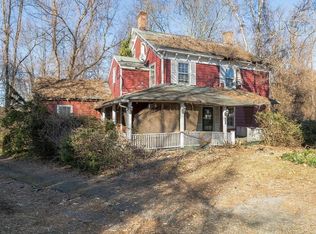 460 Ridge Rd, Hartsdale, NY 10530