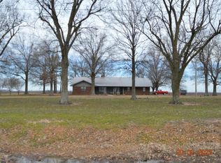 1730 Cloar Rd, Earle, AR 72331