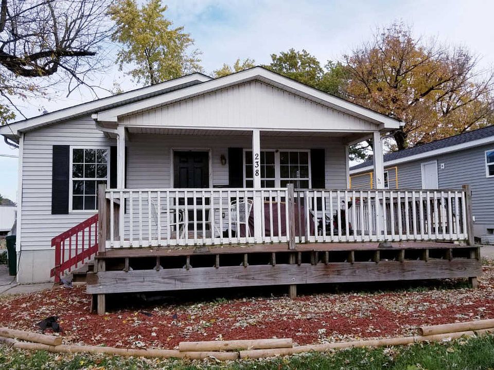 1st image of 238 W Seymour Ave