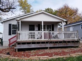 238 W Seymour Ave, Cincinnati, OH 45216