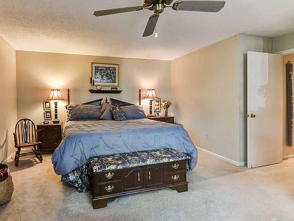 Master BR open to balcony (decor when I bought it)