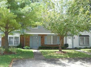 1325 Peabody Dr, Hampton, VA 23666