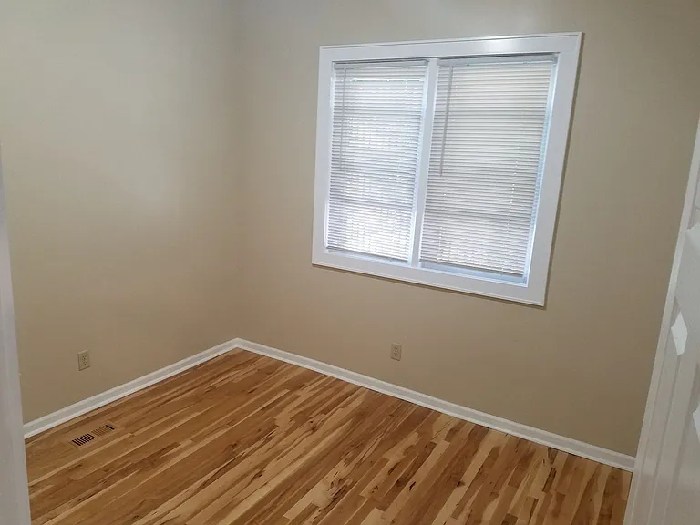 524-24A E. Wright St. — Photo 10