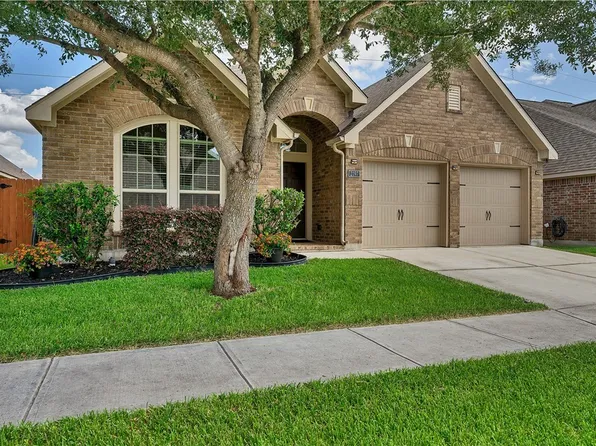 2197 Range Rd, Seguin, TX 78155