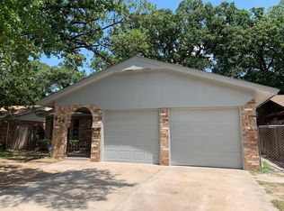 624 Whispering Oak Rd, Oklahoma City, OK 73127