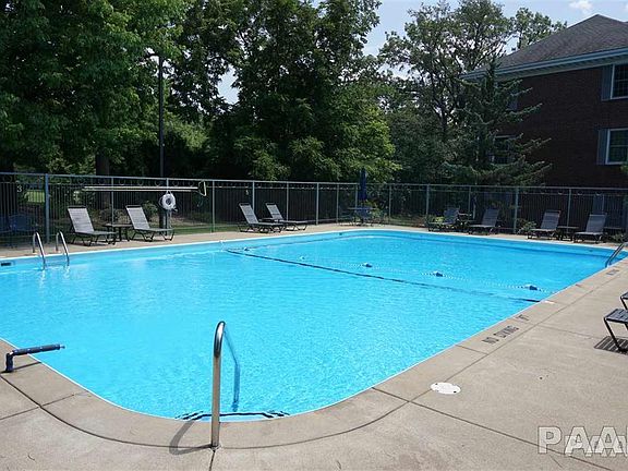 5th image of 5200 N Knoxville Ave APT 110N