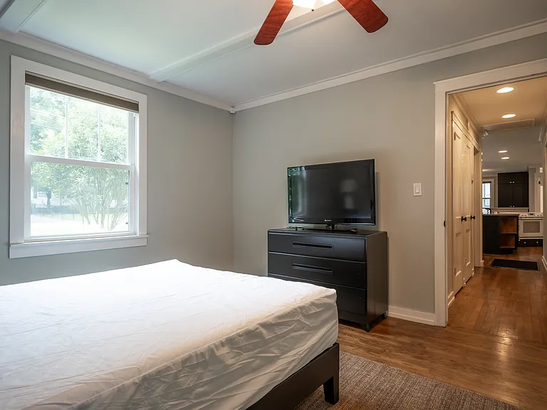 420 Clover St — Photo 34