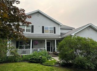 190 Catkin Dr, South Burlington, VT 05403