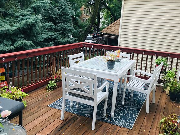 2nd image of 2509 N Marshfield Ave #2F