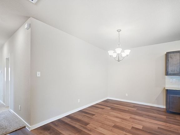 5th image of 9709 Grosbeak Ln