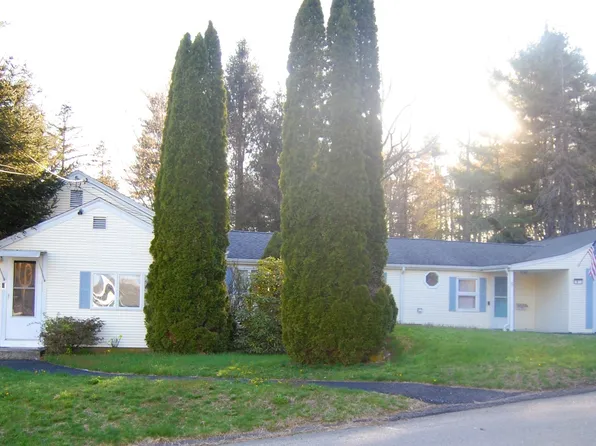 9 Harding St, Leicester, MA 01611