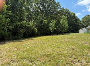 36923 Sugar Ridge Rd, North Ridgeville, OH 44039