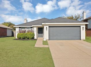 2048 Paducah Ln, Grand Prairie, TX 75052