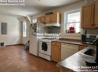 60 Porter Rd #2, Cambridge, MA 02140