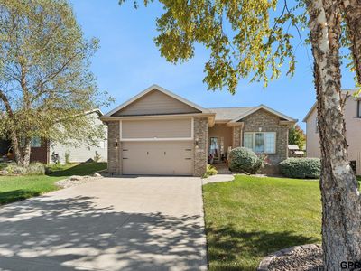 2221 Placid Lake Dr, Papillion, NE, 68046