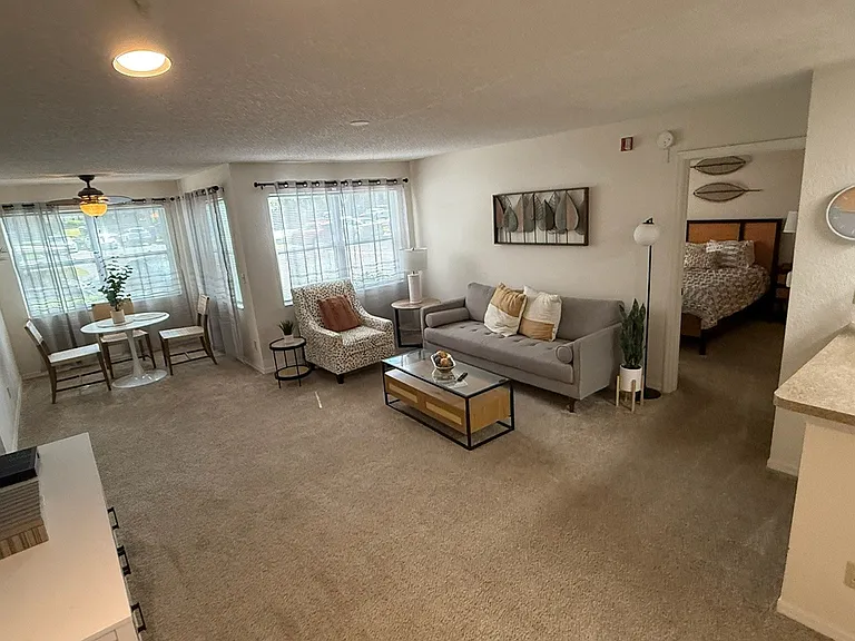 River Park Apartments — Photo 55