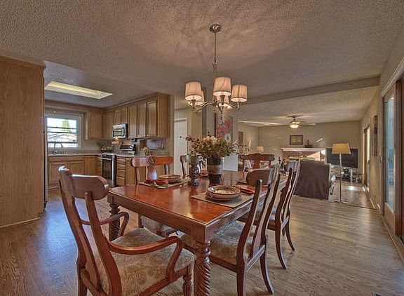 4th image of 1220 Paula Dr