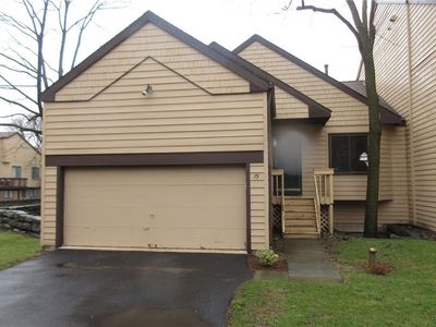 15 Nursery Ln #15, Syracuse, NY, 13210