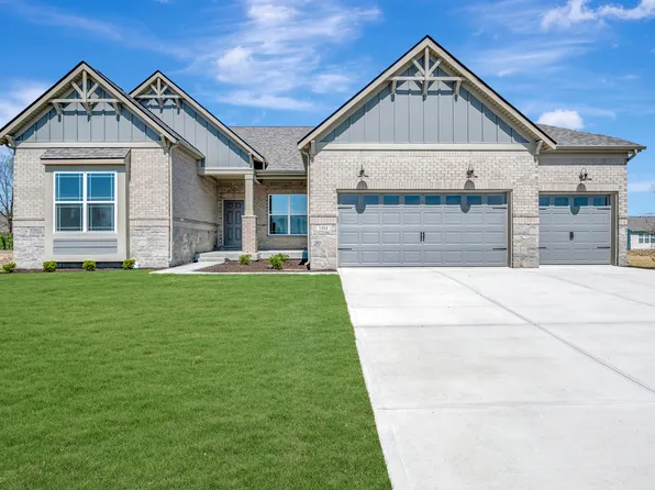 5404 W Tilden Dr, Brownsburg, IN 46112