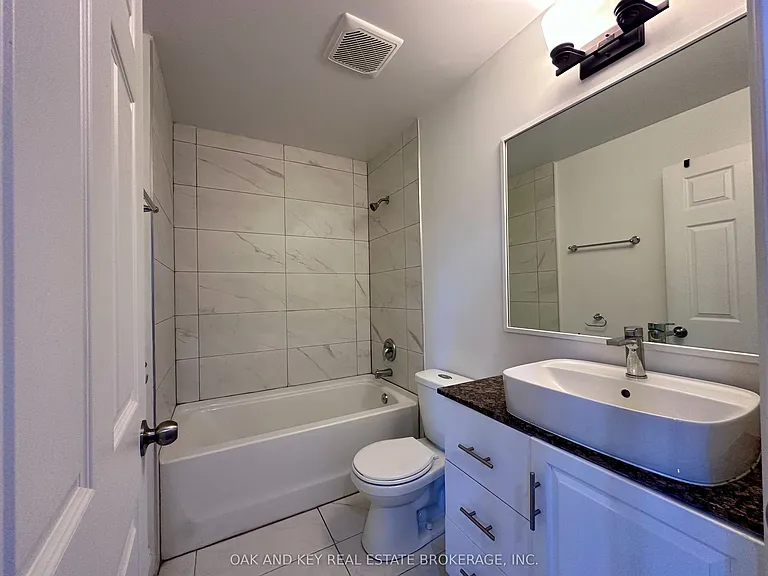 6 Lapp St #UPPER — Photo 13