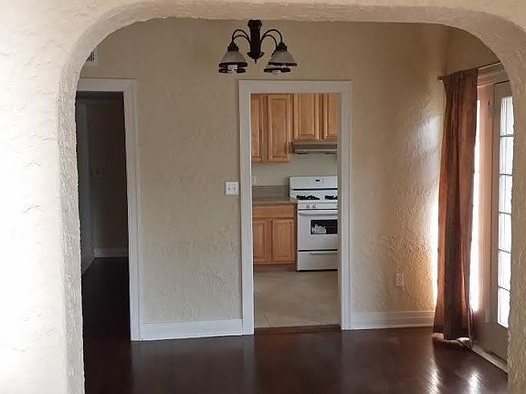 2nd image of 1624 Huntington Dr APT 3