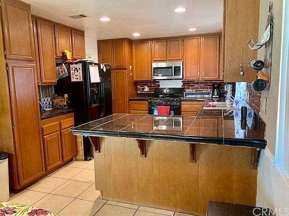 4th image of 23415 Harland Dr