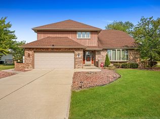 12216 Black Forest Trl, Homer Glen, IL 60491