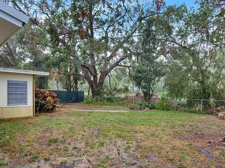 3400 Linden Dr — Photo 12