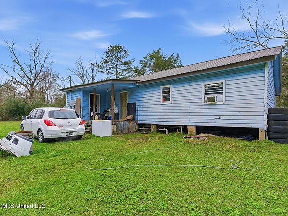 4th image of 1743 Mount Zion Rd