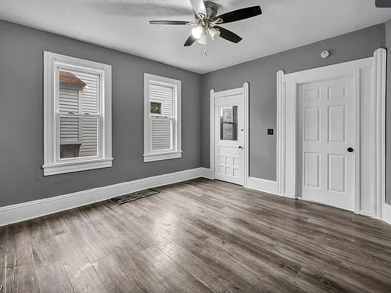 3134 W 88th St, Cleveland, Ohio 44102 — Photo 2