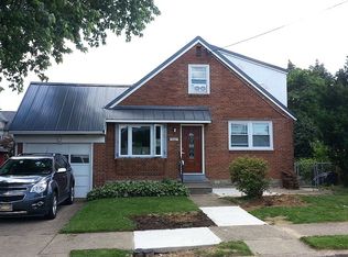 7547 Watson St, Philadelphia, PA 19111