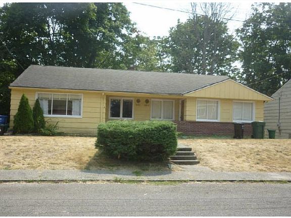 2nd image of 10416 Alderbrook Pl NW