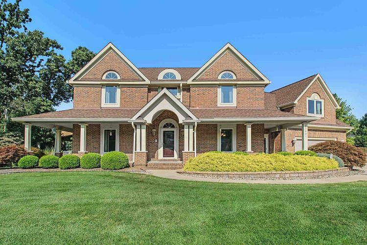 1st image of 17607 White Chapel Ct