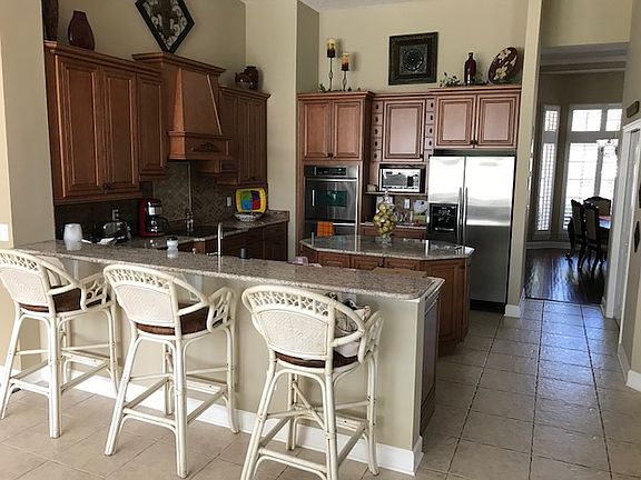 5th image of 3818 Brampton Island Ct N