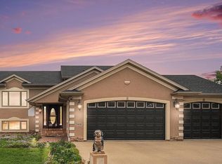 5616 S Kerry Ave, Sioux Falls, SD 57106