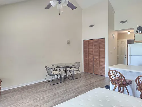 510 Fairwood Lakes Dr #19E Photo 1