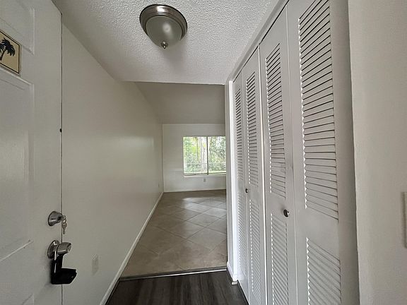 3rd image of 815 Boynton Beach Blvd #1