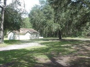 3830 SW 40th St, Bell, FL 32619