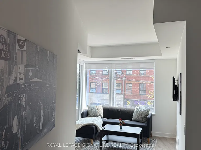 5 Lakeview Ave #203 — Photo 8
