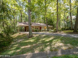 2511 Fowlers Ln, Reston, VA 20191