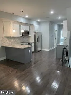 1529 W Stiles St #A — Photo 5