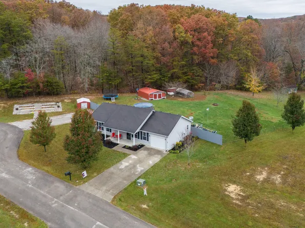 146 Tucker Cir, Berea, KY 40403