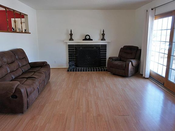 4th image of 2992 Camino Calandria