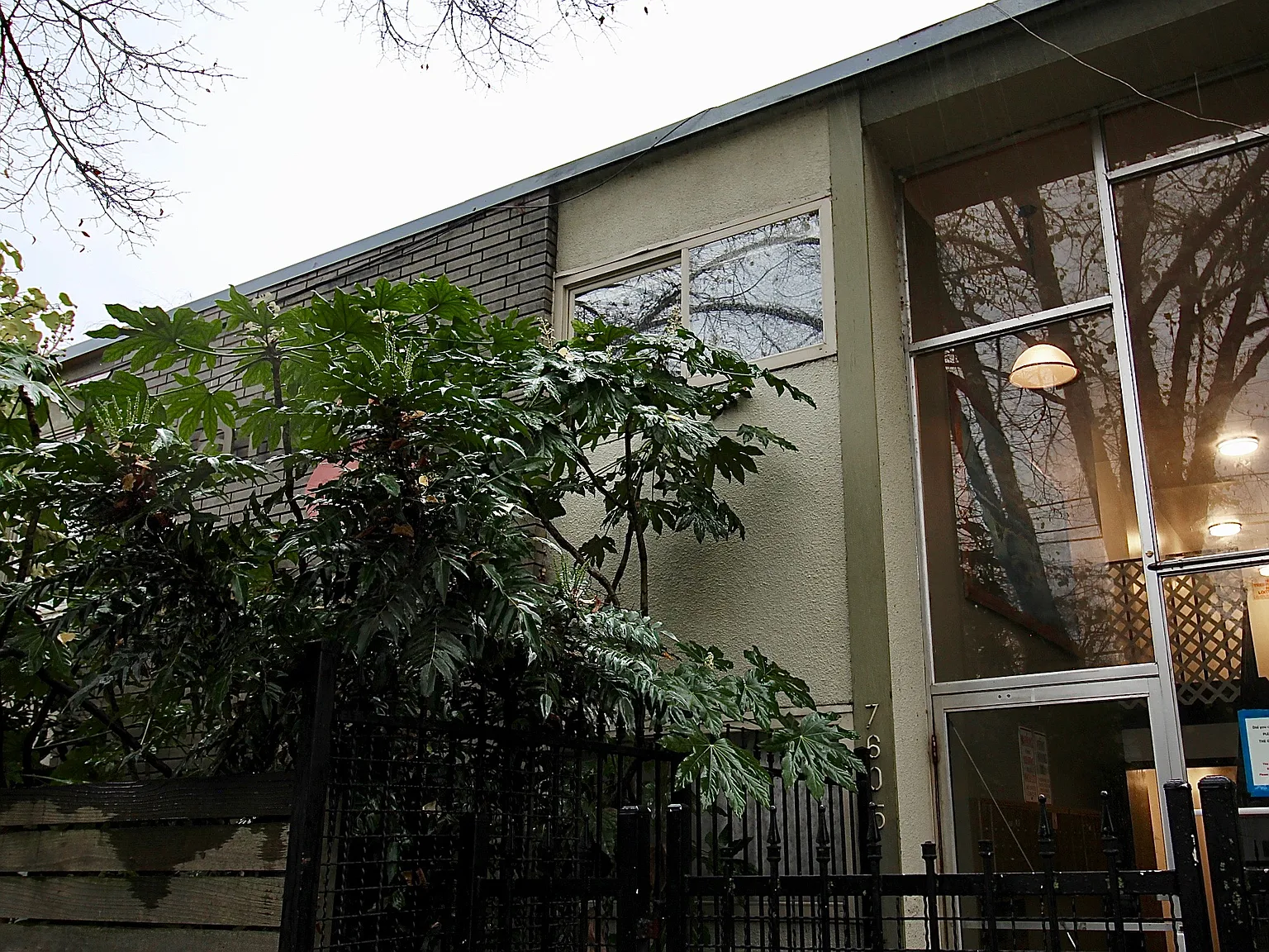 Studio, 450 sqft, $1,290 — Photo 2