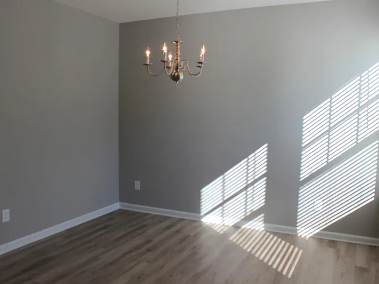 1084 Kenross Dr — Photo 8