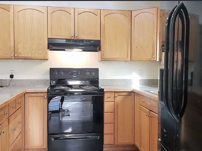 2514 NE Barnett St — Photo 15