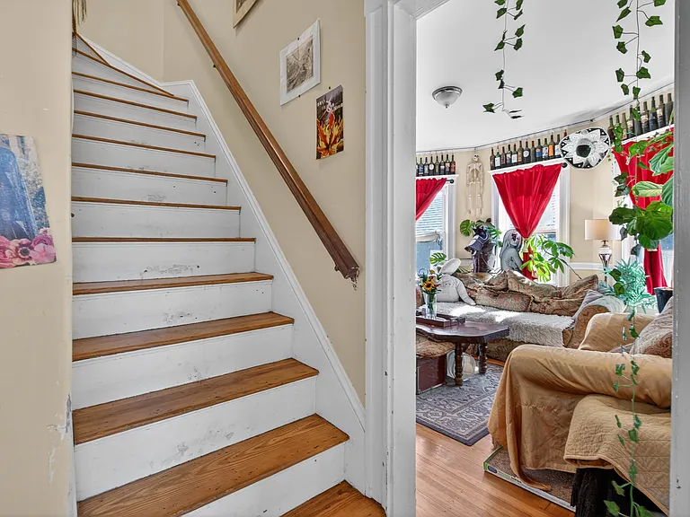 671 Washington St #2 — Photo 7