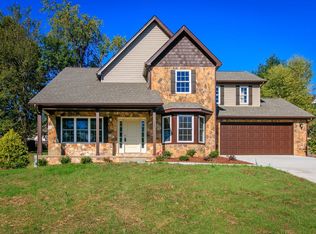 309 Post Oak Dr, Johnson City, TN 37615