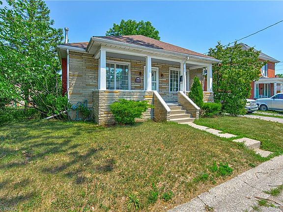 2nd image of 11 Hamilton Ave