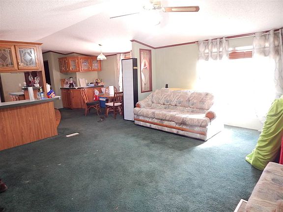 2nd image of 2205 5th St